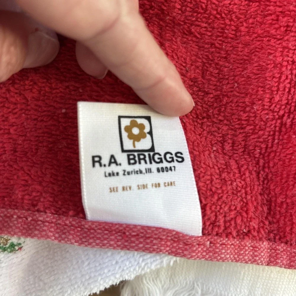 VTG Christmas Embroidered Fingertip Towels (7) Red Green White Holiday Festive‎